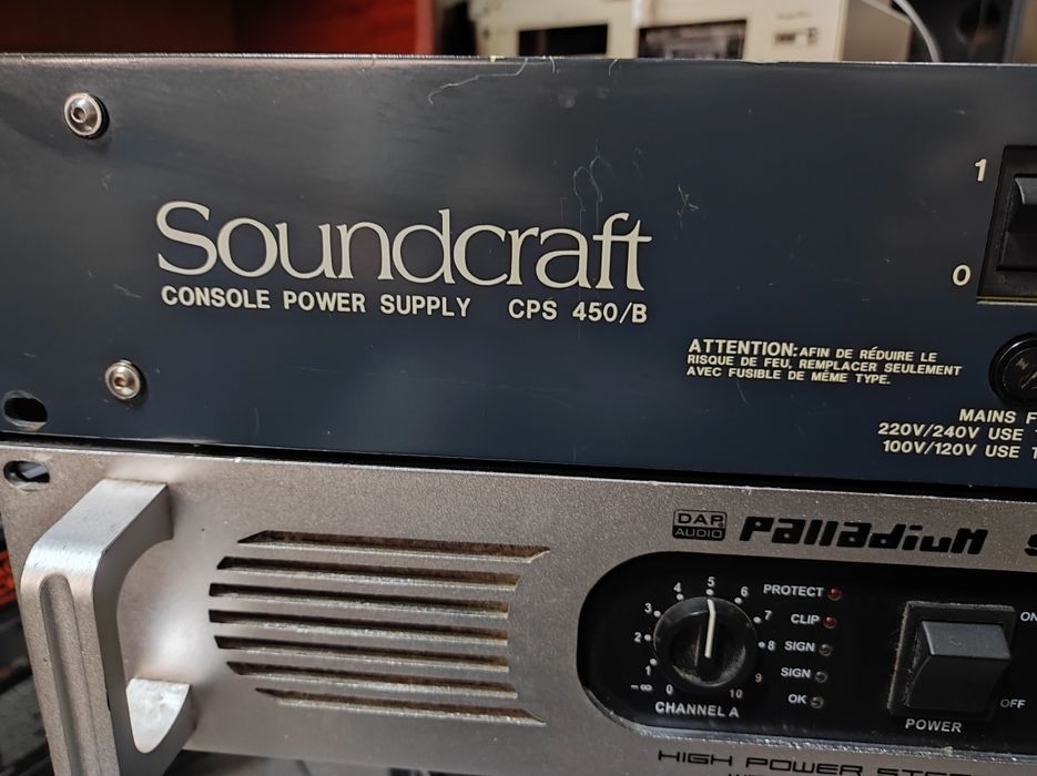 Sursă alimentare Soundcraft .
