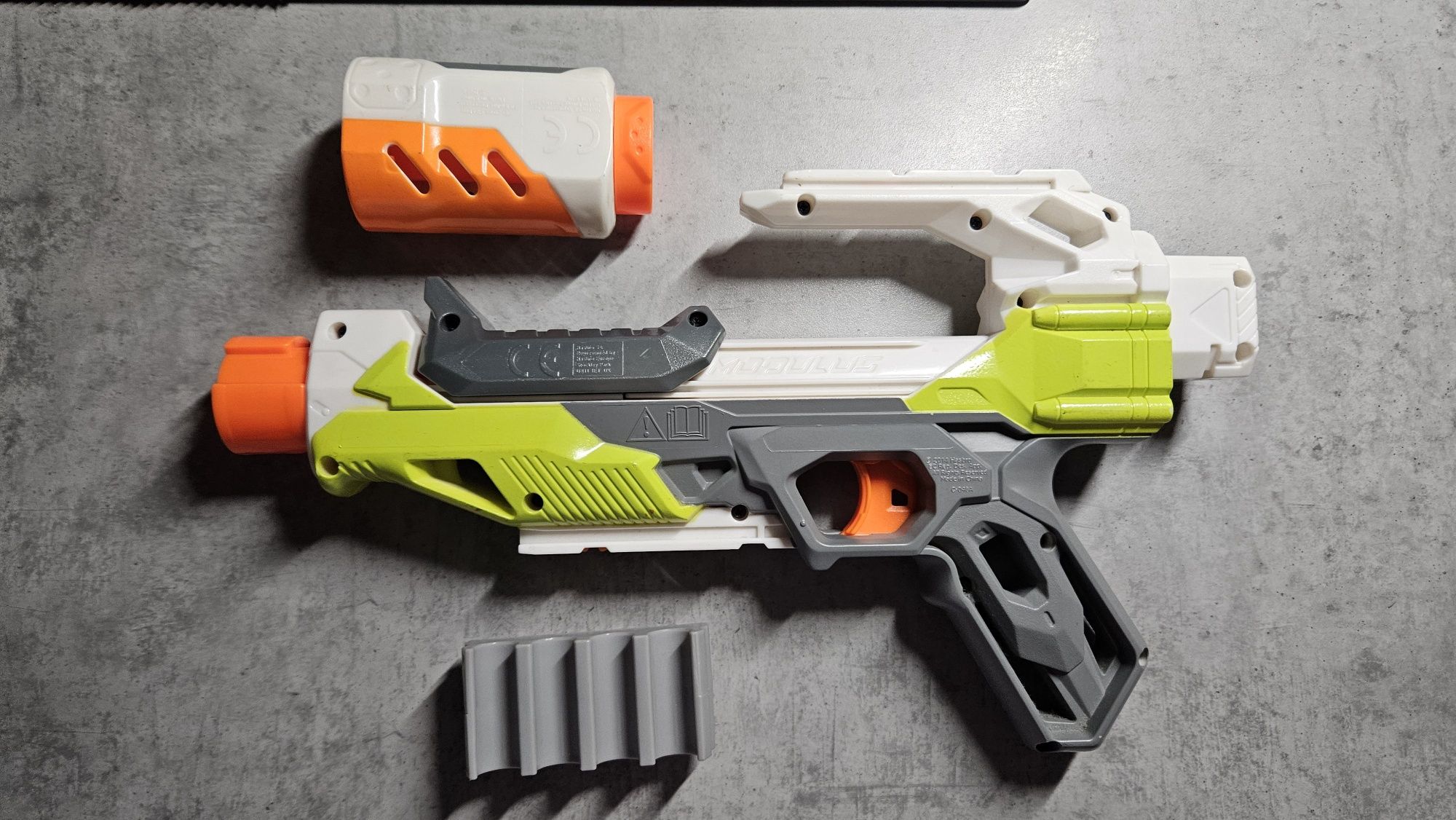 Nerf пистолет игрушечный