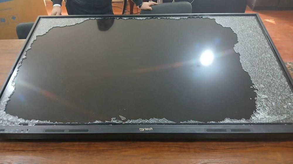 remont interaktiv panel