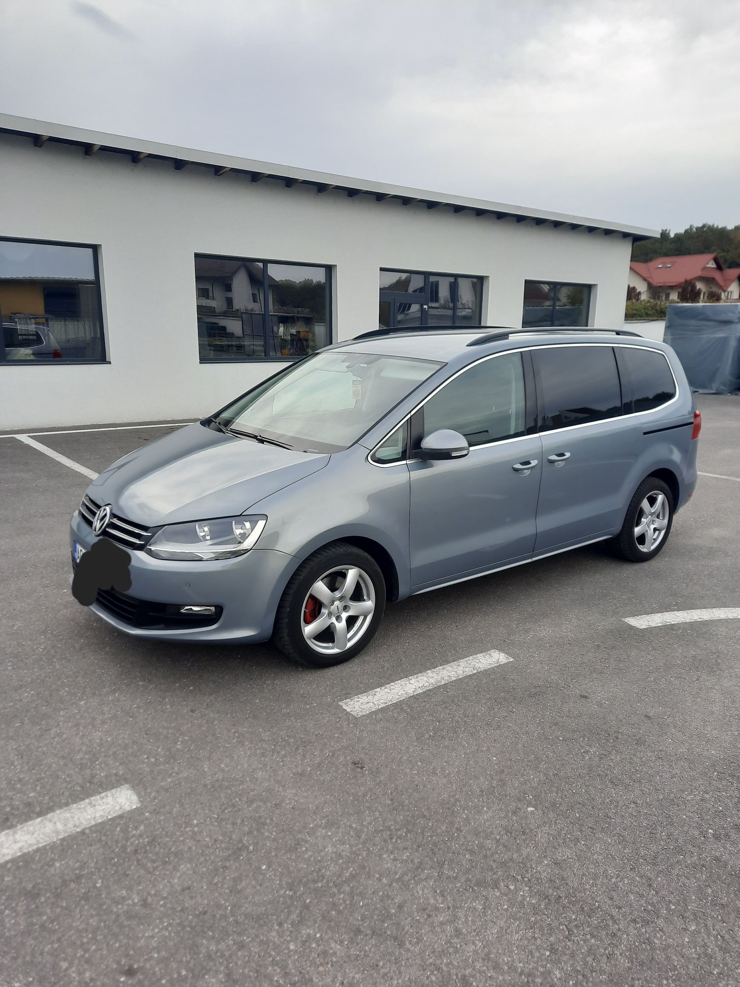 Vw sharan 7 locuri 2.0 tdi 140cp DSG Automată