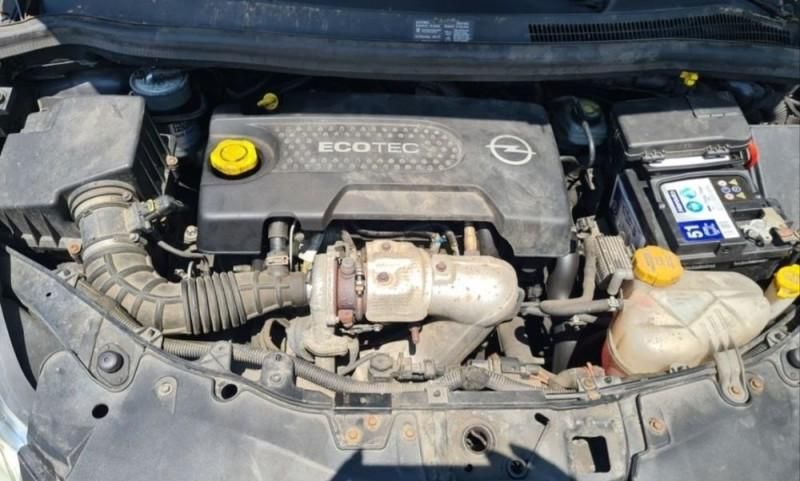 Motor Opel Meriva B facelift
