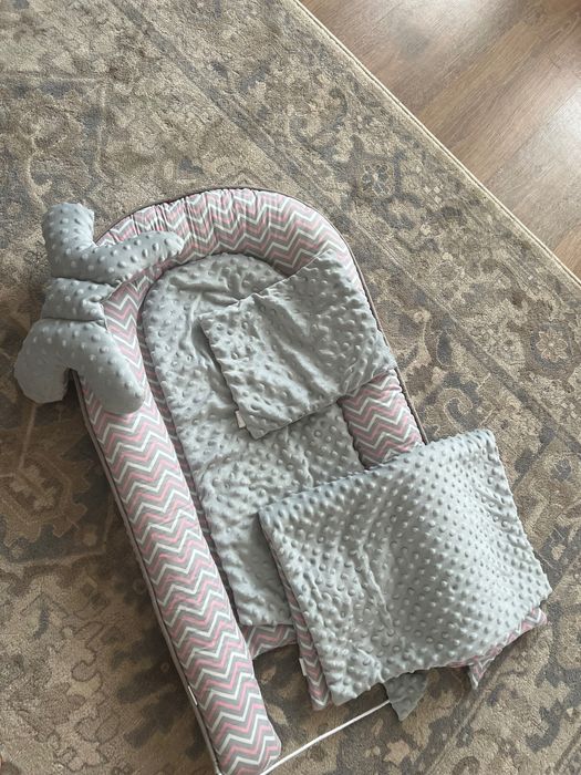 Baby nest fetite