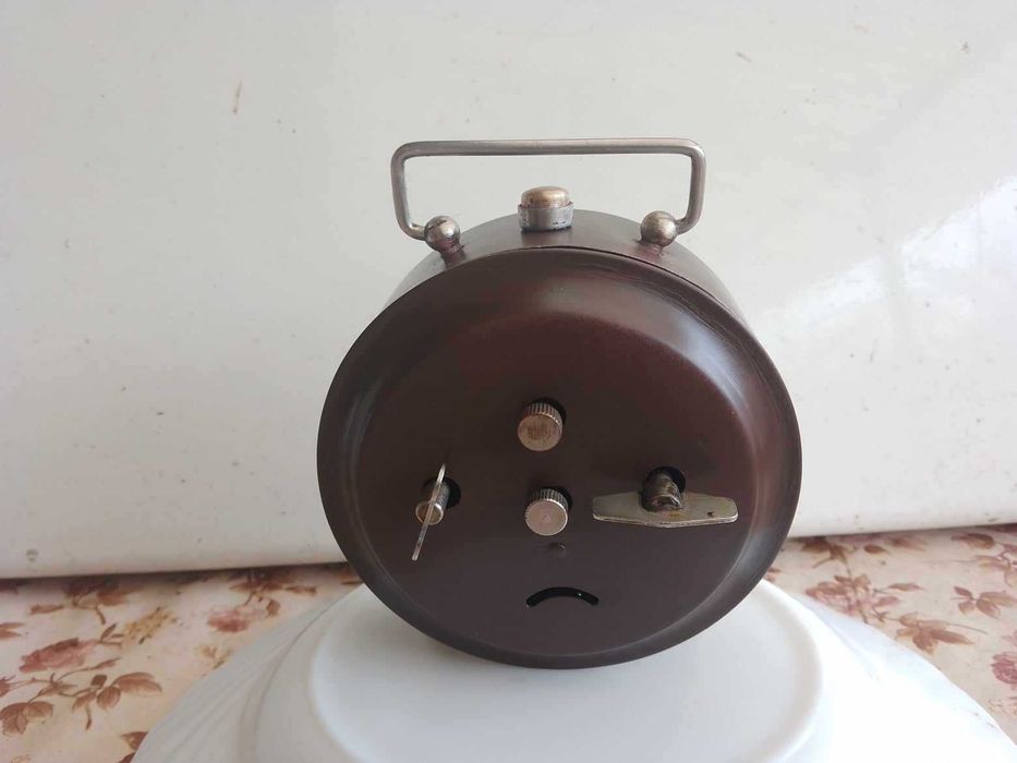 Ceas desteptator de masa - mecanic , Jnsa . .