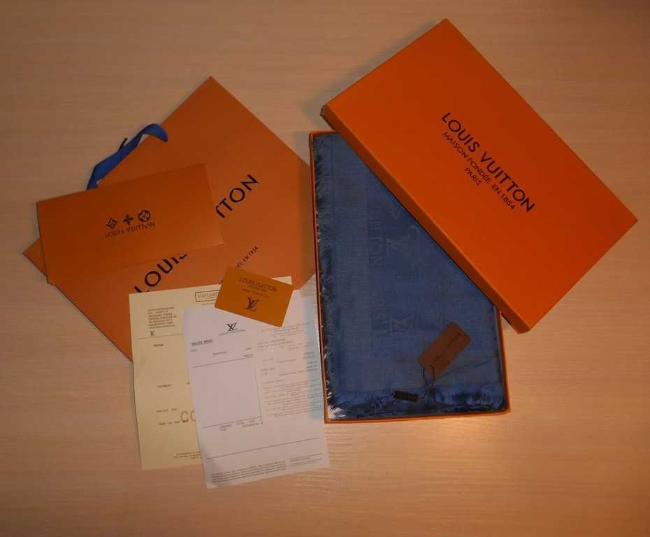 Eșarfă pentru femei Louis Vuitton 025