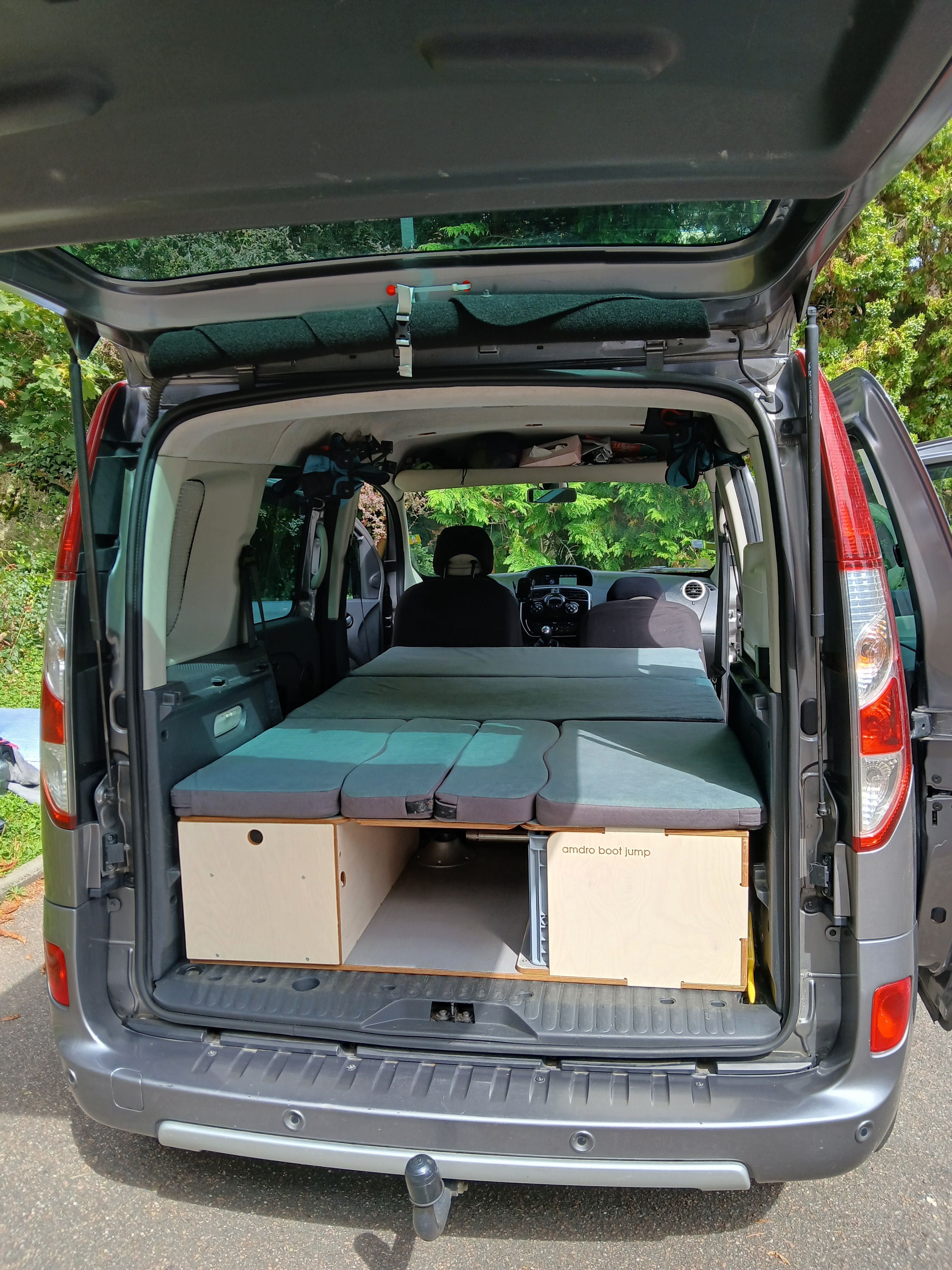 Кемпър модул за Renault Kangoo