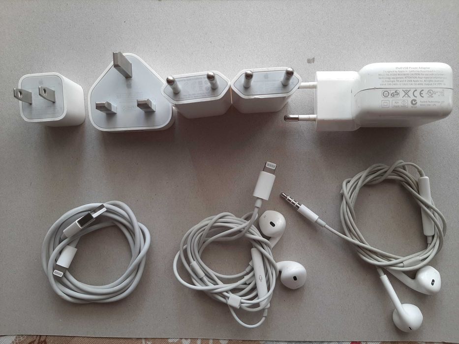 Incarcator iPhone / CASTI = Handsree / APPLE ORIGINALE