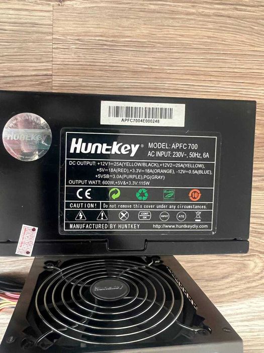 Продам Huntkey 600w