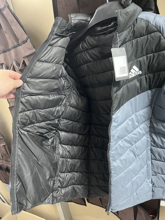 Продам осеннюю куртку