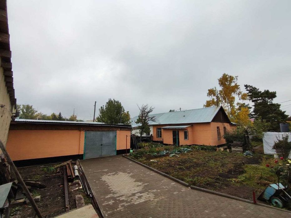 Продам часть дома 4 комнаты 88.8 м² Новый Город, Бийский проезд 16/1