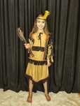 Vand costume tematice pentru serbari , pirati, indieni, Zorro