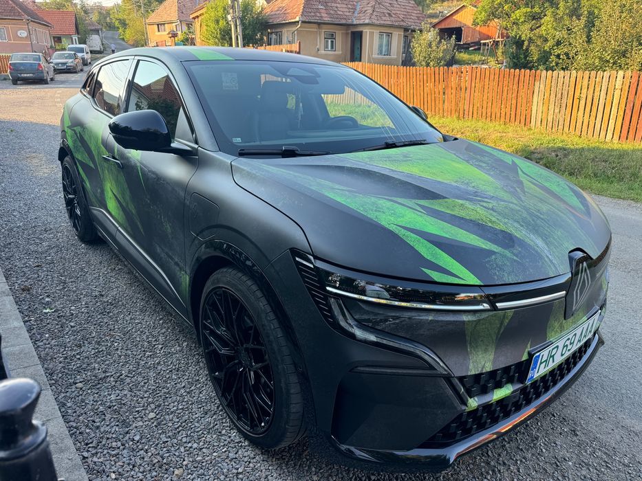 Renault Megane E Tech ICONIC FULL . Pompa de caldura . Garanție
