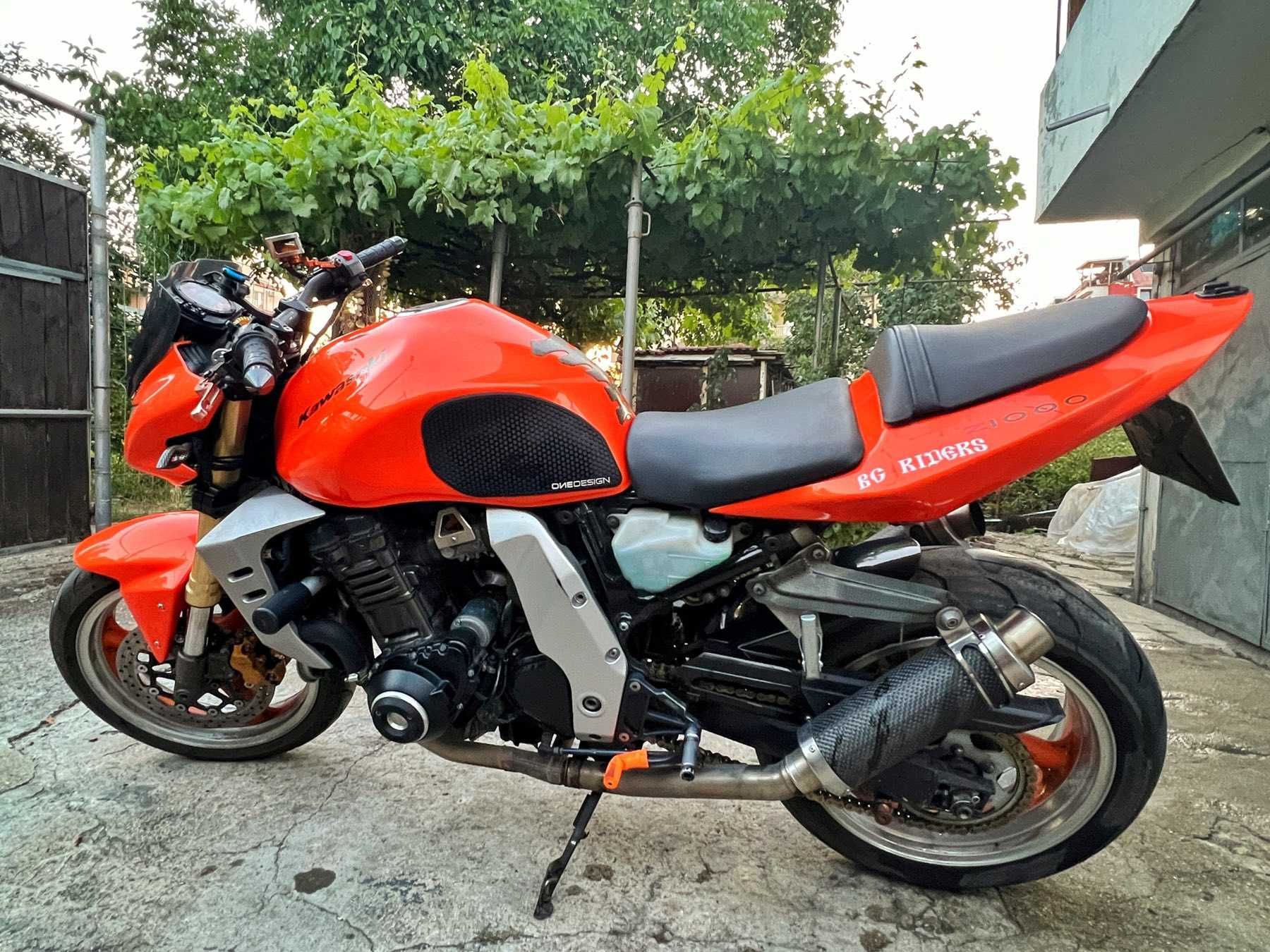 Kawasaki Z1000 / Кавазаки Z1000 2005
