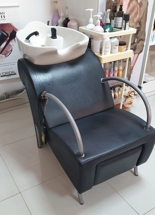 Mobilier salon înfrumusețare / Coafor