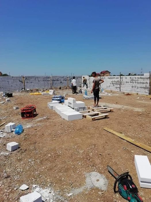 Construim orice tip de gard la cheie