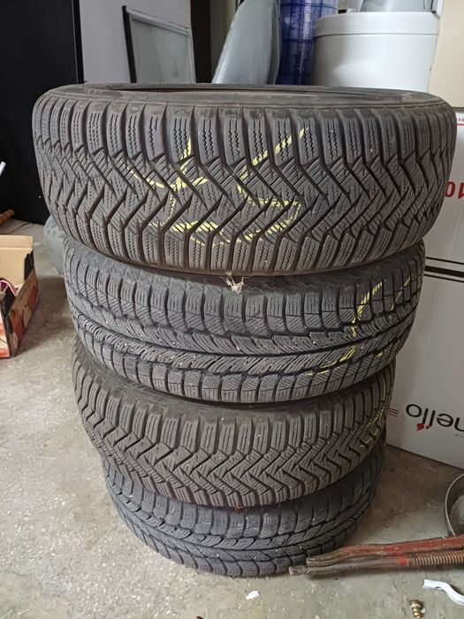 Set patru jante otel 15 inch cu cauciucuri de iarna Skoda. Iarna vine!