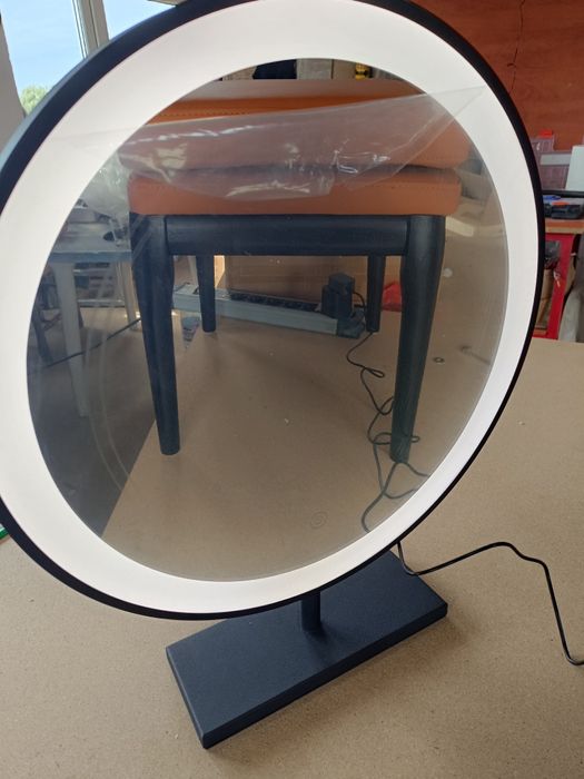 Oglinda machiaj si taburet