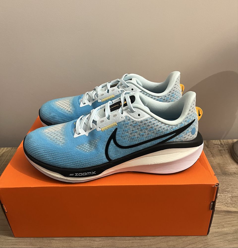 Nike Vomero 17 Men,s Road Running Shoes