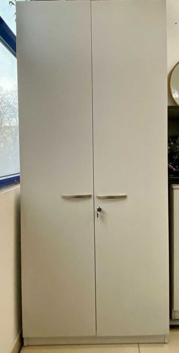 Шкаф для документов закрытый, двустворчатый (серый)