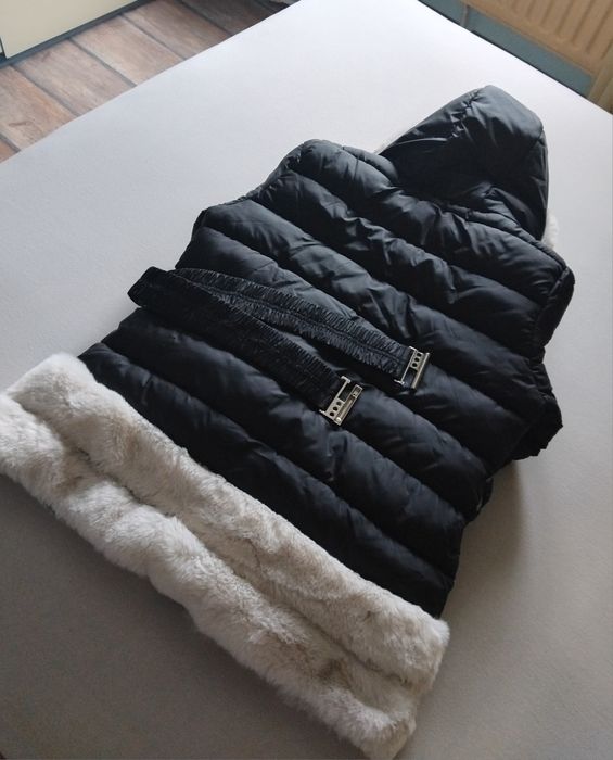 Дамско зимно яке.