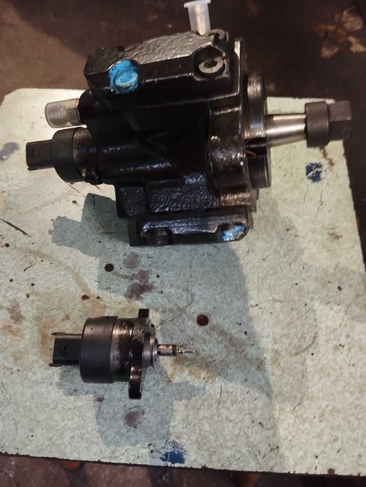 Регулатор за налягане на горивото