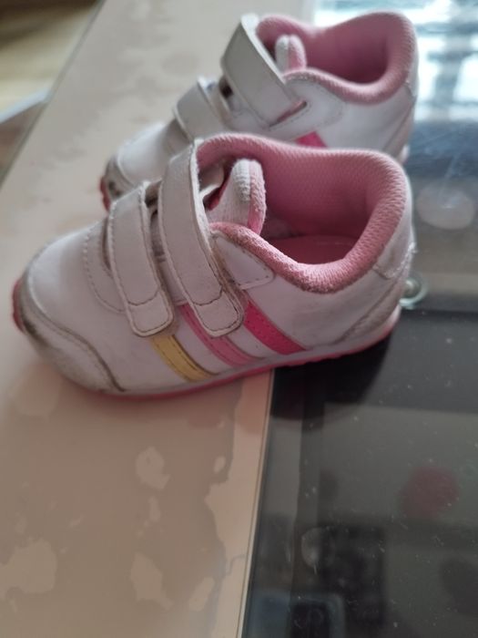 Оригинални маратонки