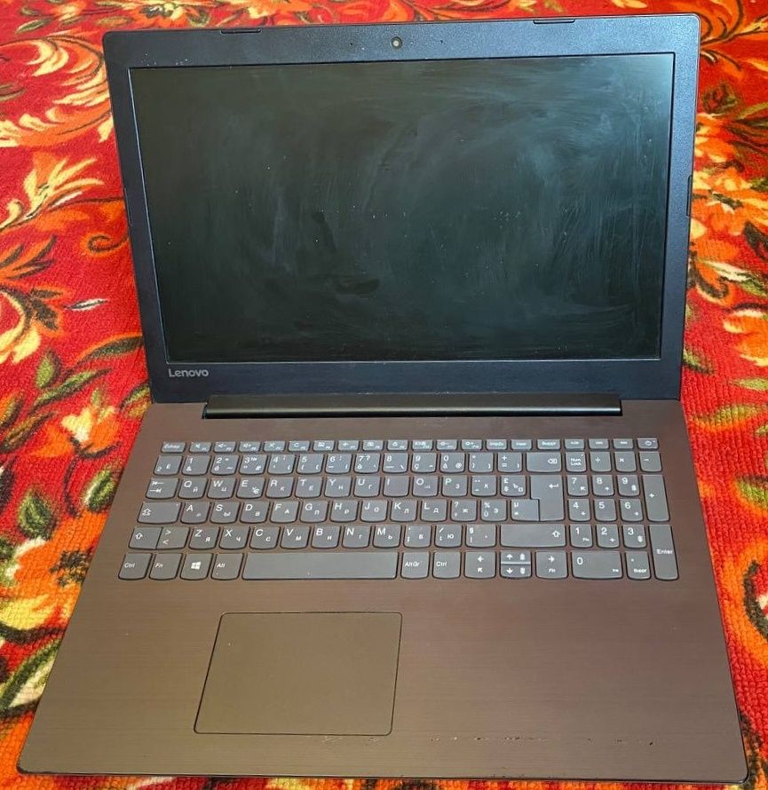 Lenovo kampyuter narxi kelishiladi