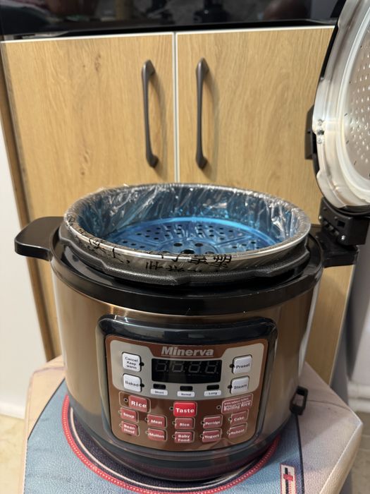 Multicooker ELECTRIC Minerva Experience D508/5L/900W/14 programe