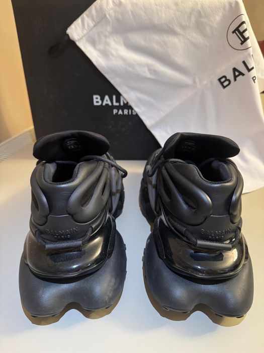 Balmain Unicorn Low Top Black