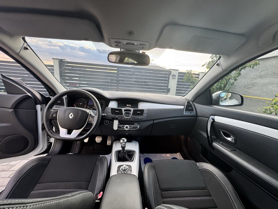 Renault Laguna Coupe Monaco GP 2.0 dCi euro 5 2011