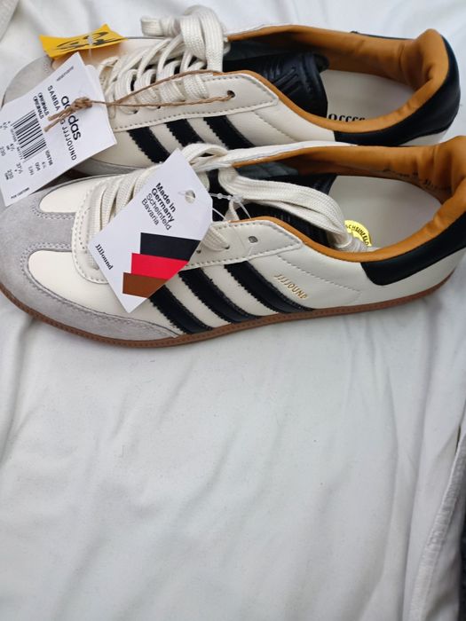 Нови обувки неизползвани