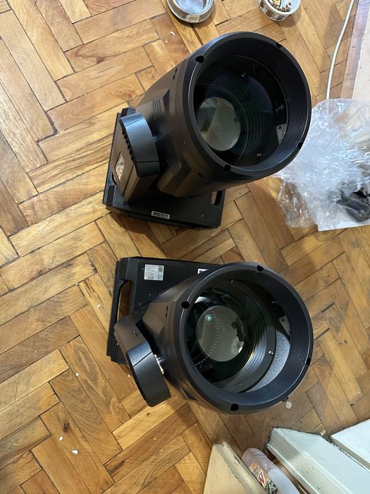 Movin head 17 r 350 w shehds -нови