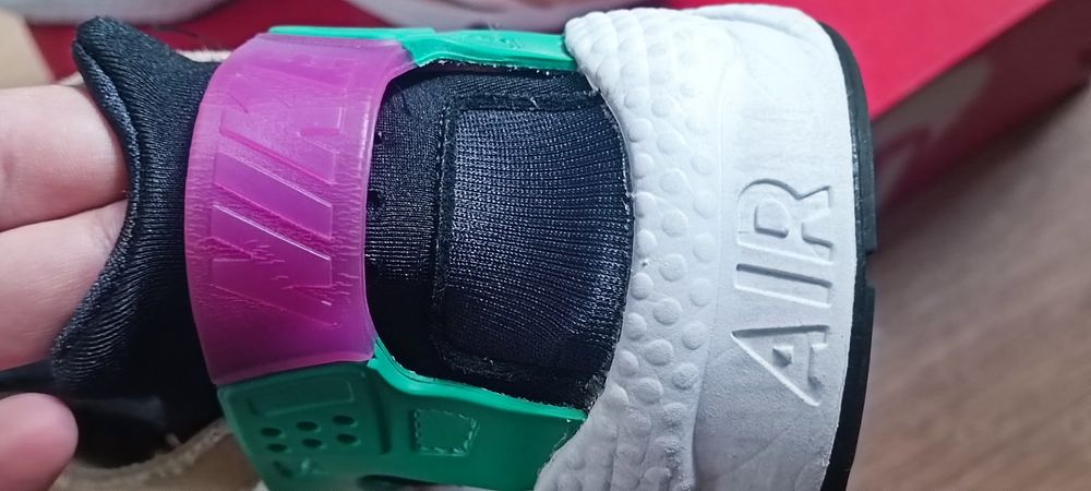 Adidași Nike huarache 42'5/43