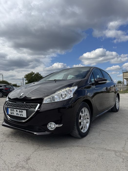 Peugeot 208 1.6 Allure An: 1013