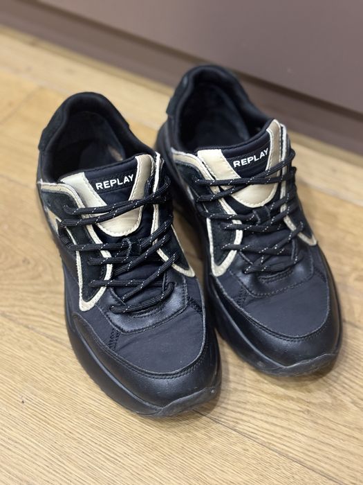 Маратонки -Replay