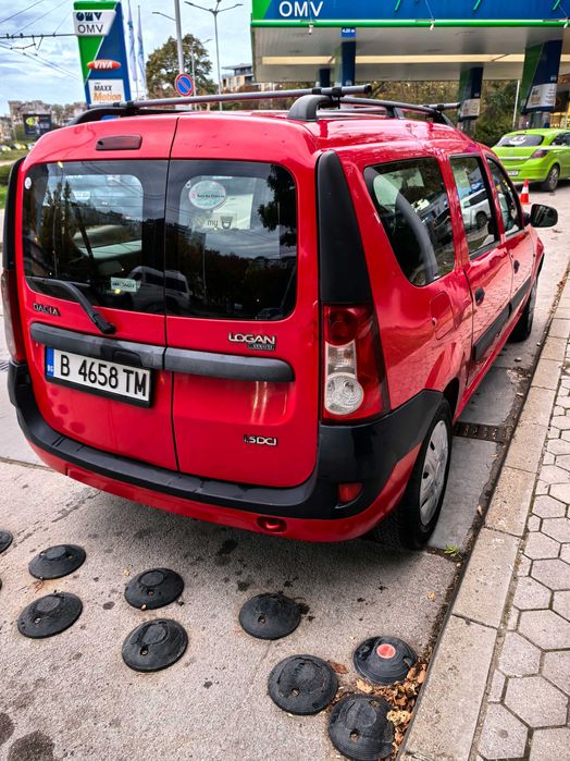 Продавам дачия логан 1,5 дци ,68 коня работеща в движение