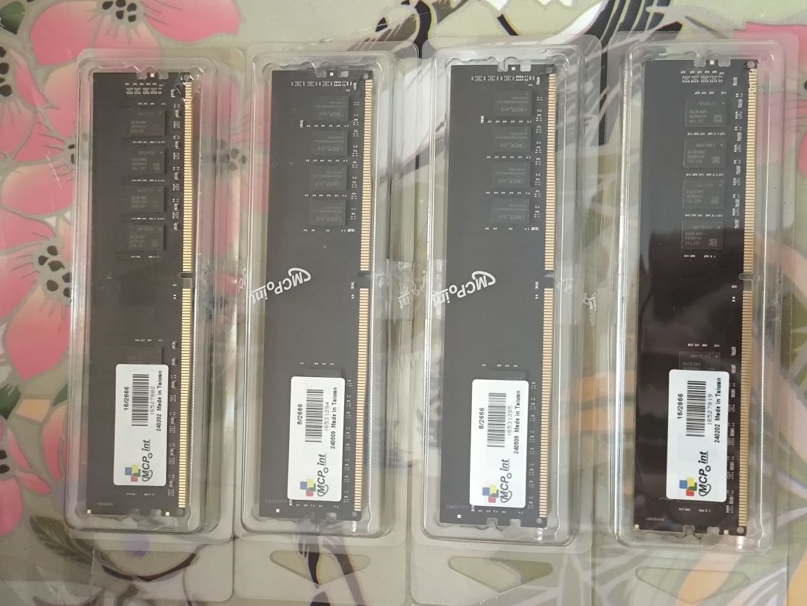 Видеокарта, SSD, блоки питания и оперативная память