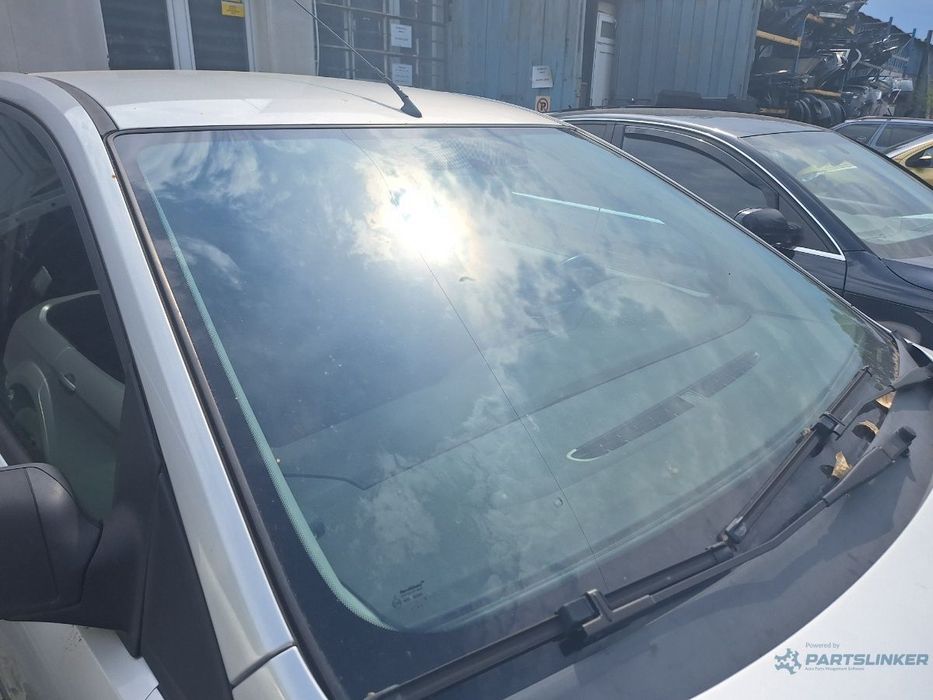 Geam parbriz fata FORD FOCUS II Saloon DA_, FCH, DH 2005 - > TDCi G8DA, G8DB, G8DD, G8DE, G8DF