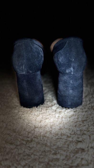 Жестоки обувки! Естествен велур/ Aguamarin