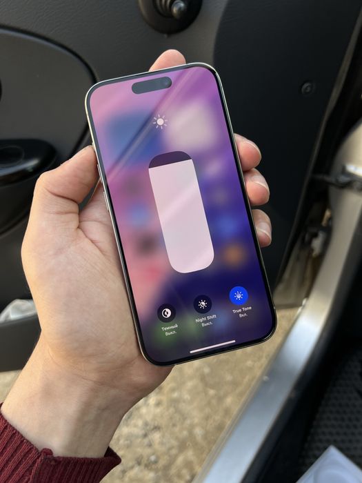 Iphone 15 pro Natural titanium