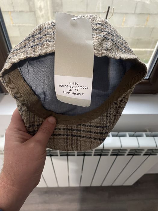 Sapca Bugatti cu eticheta