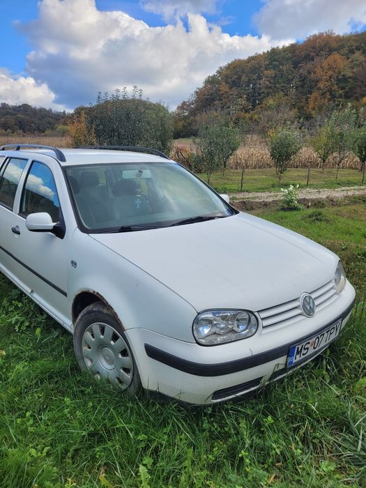 Vând VW Golf IV defect