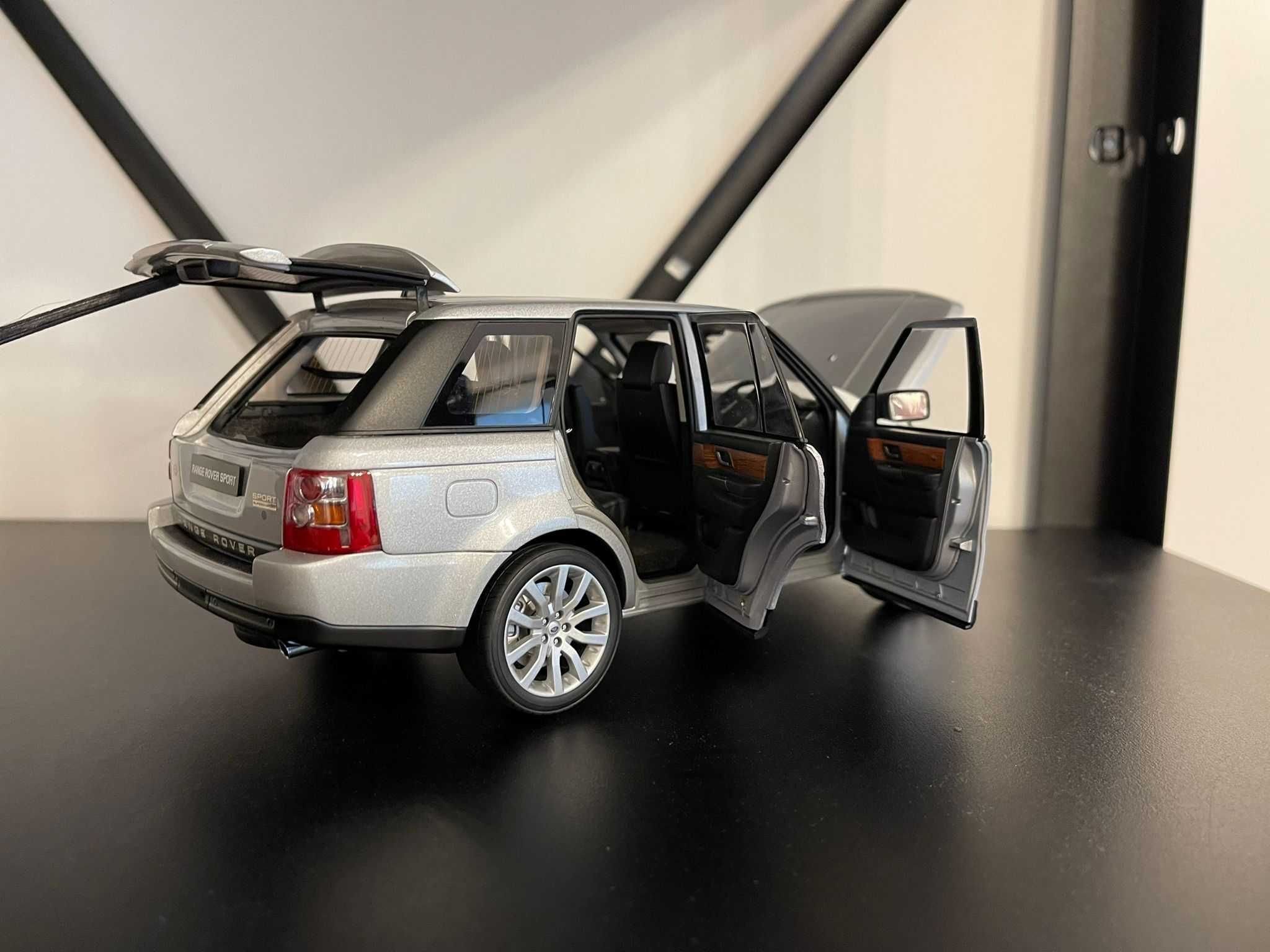 Macheta 1:18 AUTOart Land Rover Range Rover Sport