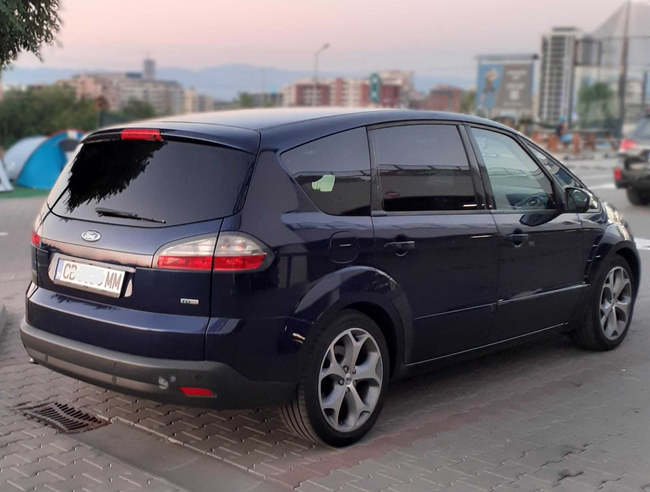 Ford S-Max Titanium