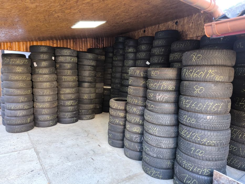 Vând anvelope second-hand de iarna diferite mărimi  R 15/16/17/18