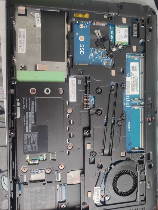 Dezmembrez sau vand intreg statie de lucru HP ZBOOK 14G2 peocesor i7