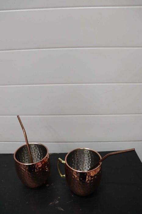 Комплект от 2 масивни бронзови чаши тип „Moscow Mule“
