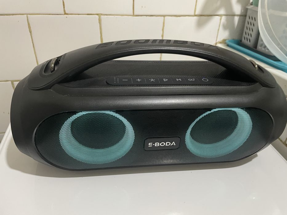 E-Boda boom box noua