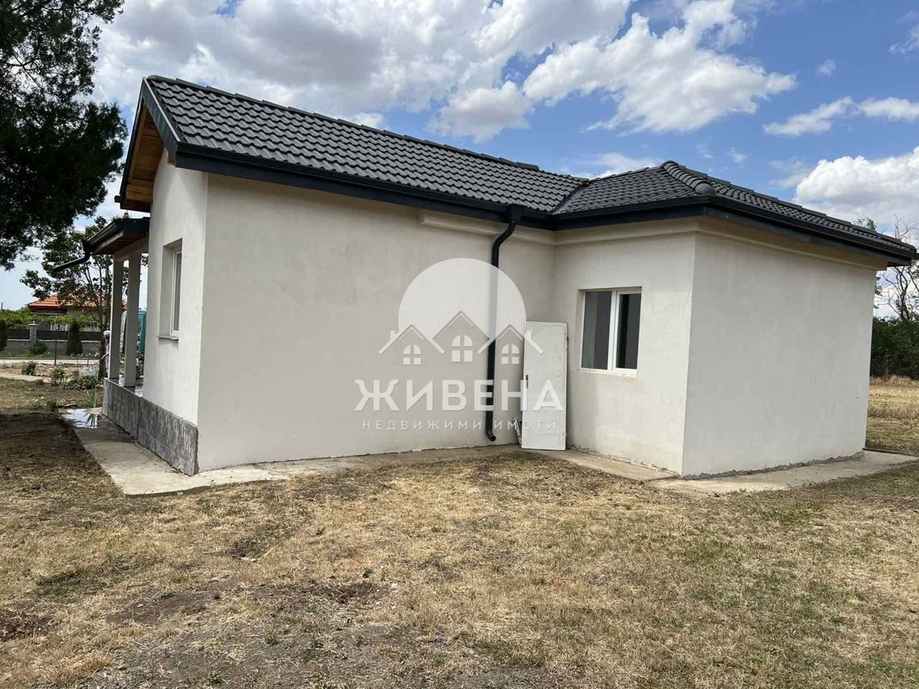 Продава къща в с. Паскалево, обл. Добрич