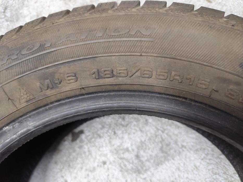 Anvelope 185 65 R15 iarna Debica