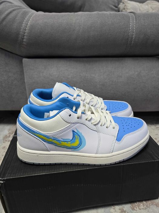 Jordan 1 Low Just Skate ~ Marimea 42 ~ Nou